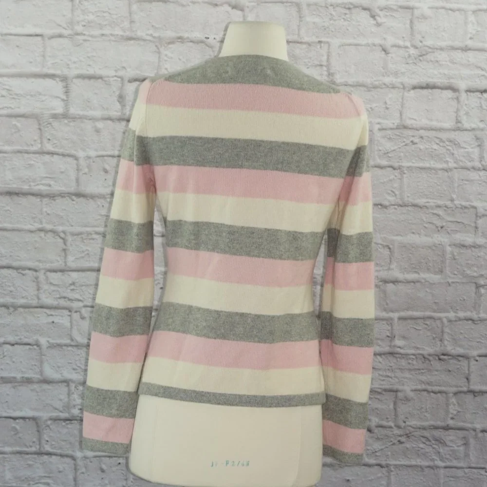 Vintage Y2K Cashmere Sweater - Picture 2 of 7